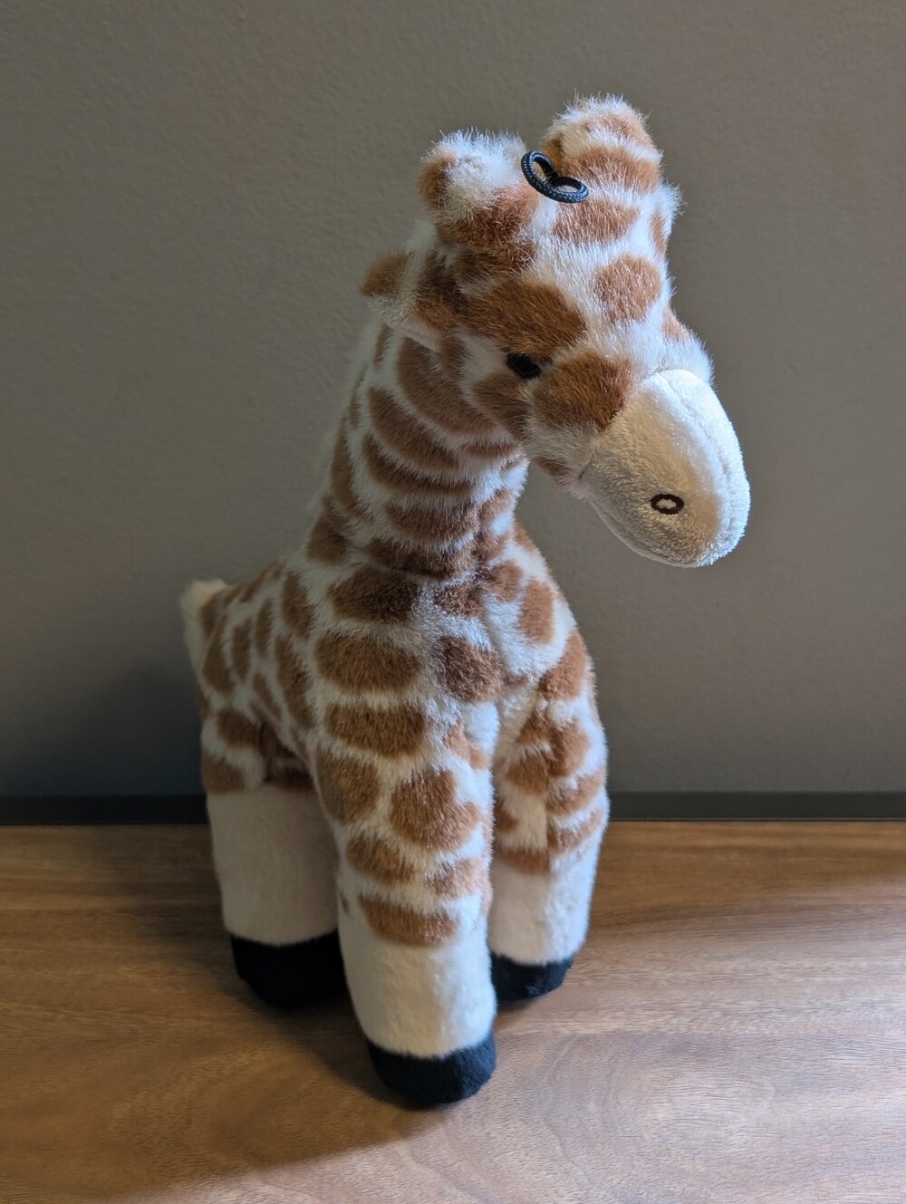 Fluff & Tuff Nelly Giraffe Durable Squeaker Medium Dog Toy 13" NEW No Tags